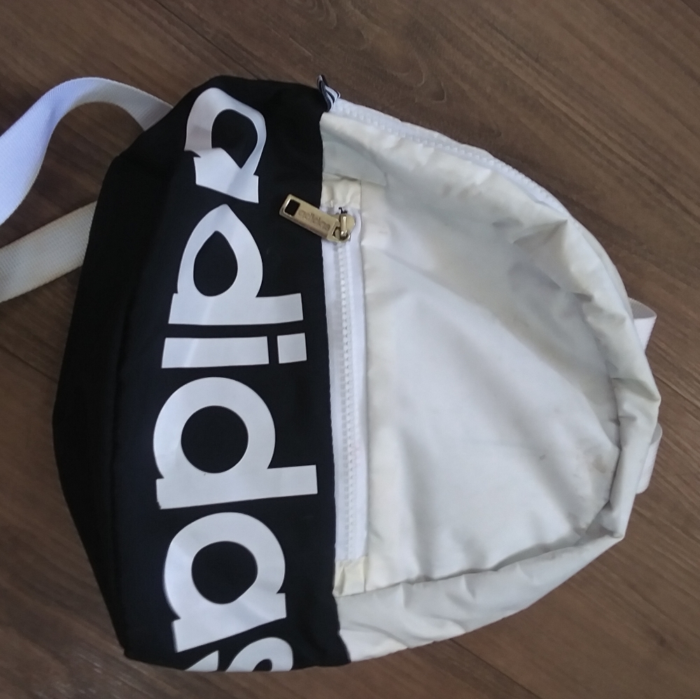 Adidas mini bag